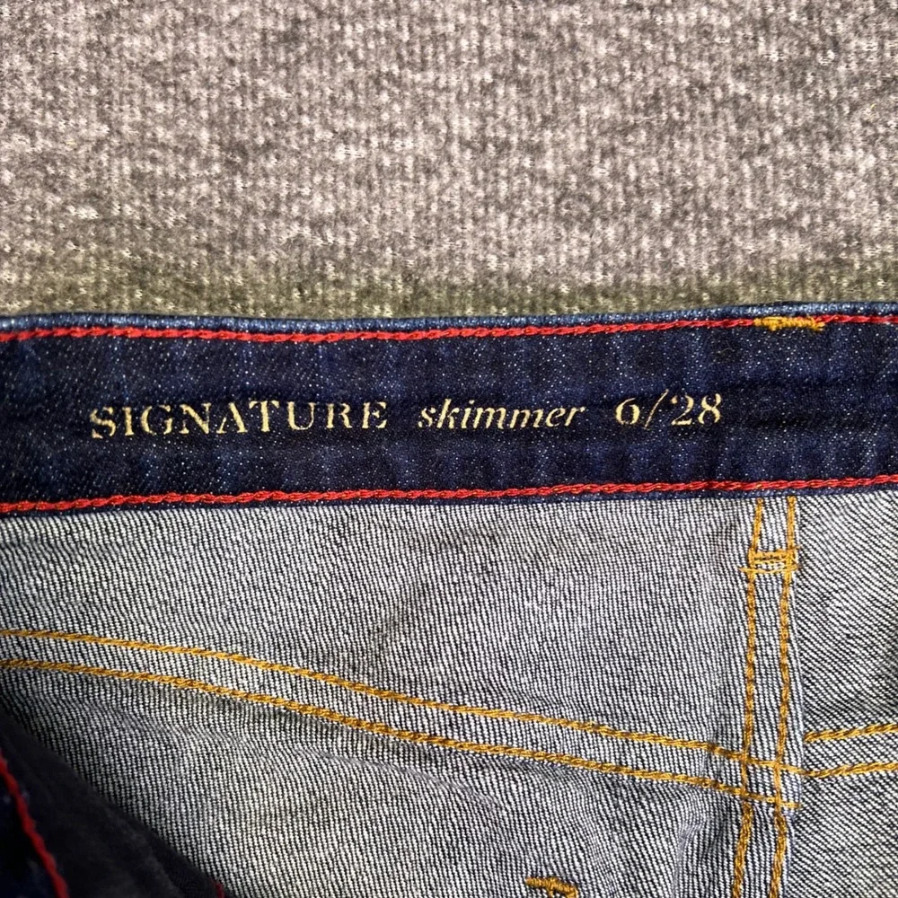 Talbots signature skimmer